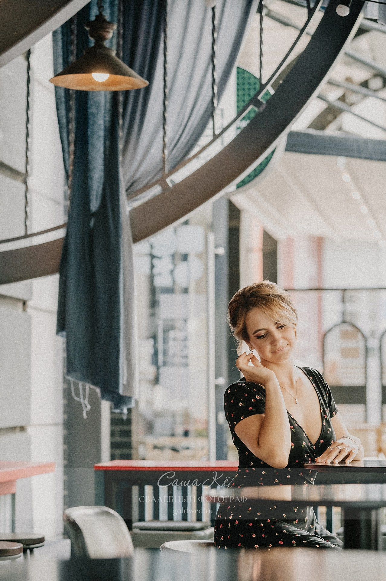 Профессиональная предсвадебная фотосессия в Новосибирске — любовь, нежность и романтика от Саши Кё. Свадебный, семейный и event фотограф в Новосибирске и Новосибирской области Саша Кё