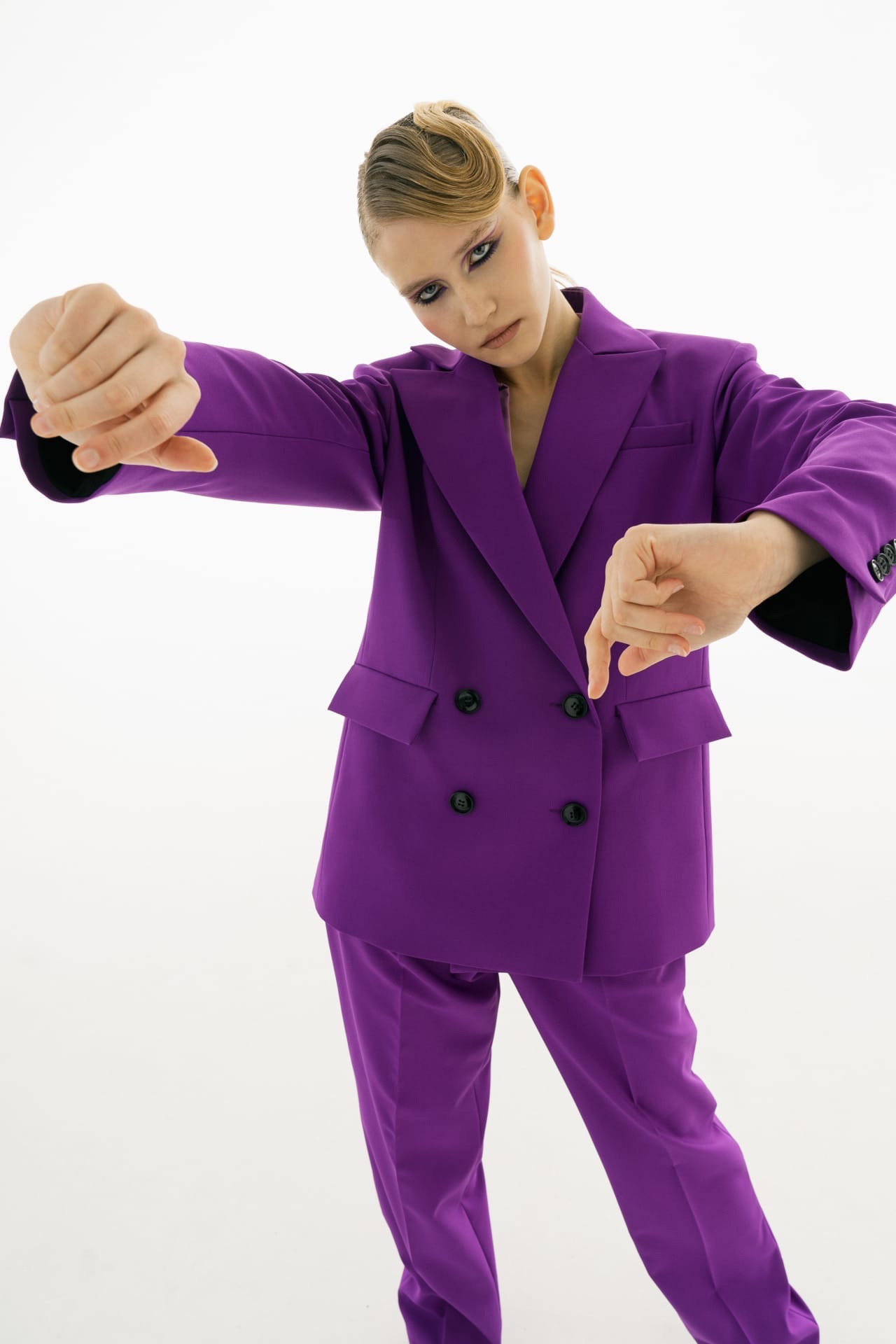 Alice K. Modeling agency TM MODELS