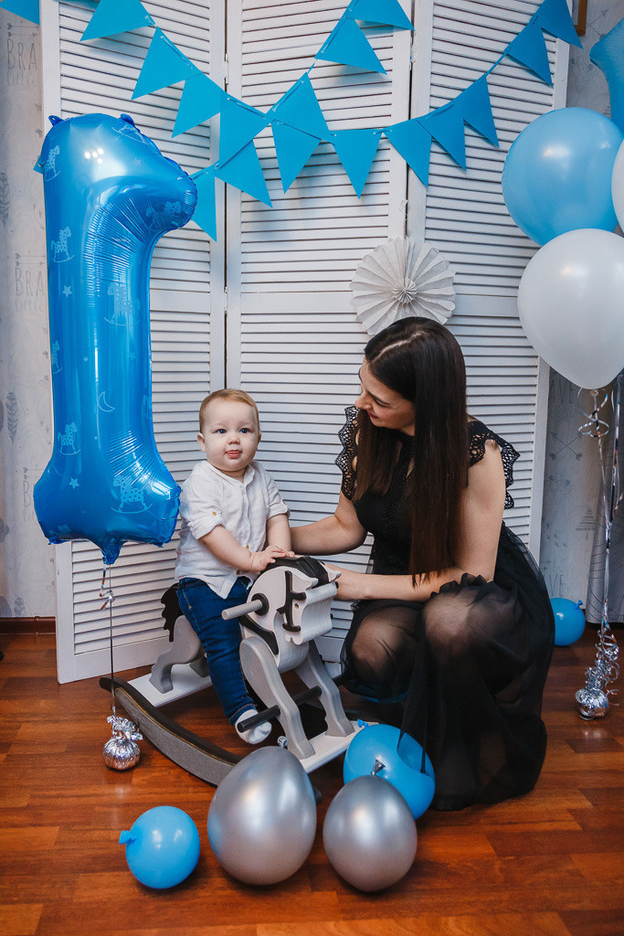 Годовасие Артема. Семейный фотограф Николаева Ольга