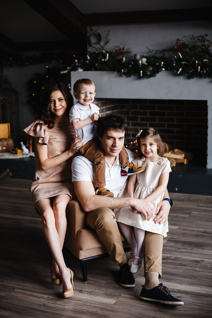 Никита, Карина, Николь и Дэниел. Семейный фотограф Николаева Ольга