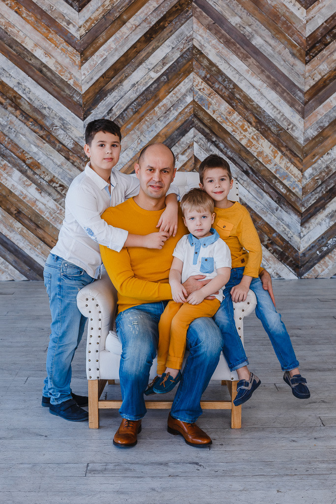 Константин, Валентина и их семья. Семейный фотограф Николаева Ольга