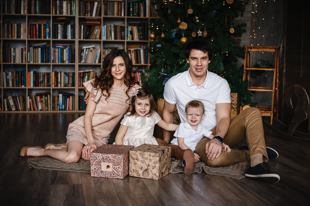 Никита, Карина, Николь и Дэниел. Семейный фотограф Николаева Ольга