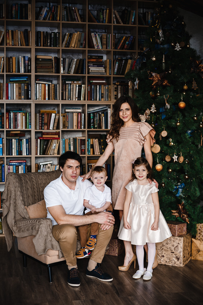 Никита, Карина, Николь и Дэниел. Семейный фотограф Николаева Ольга