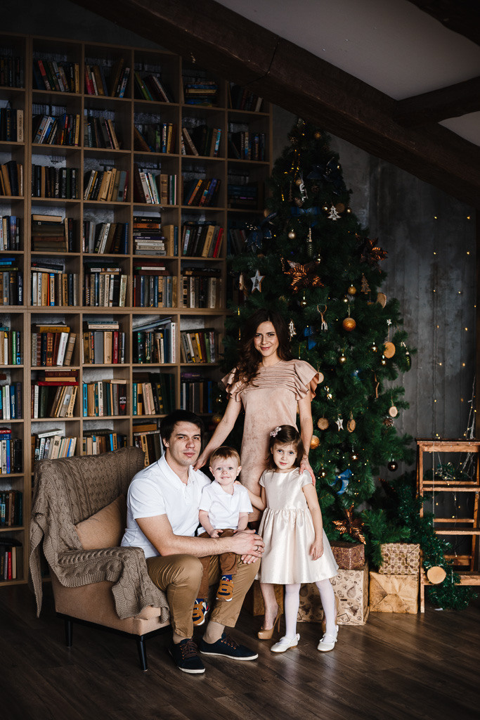 Никита, Карина, Николь и Дэниел. Семейный фотограф Николаева Ольга