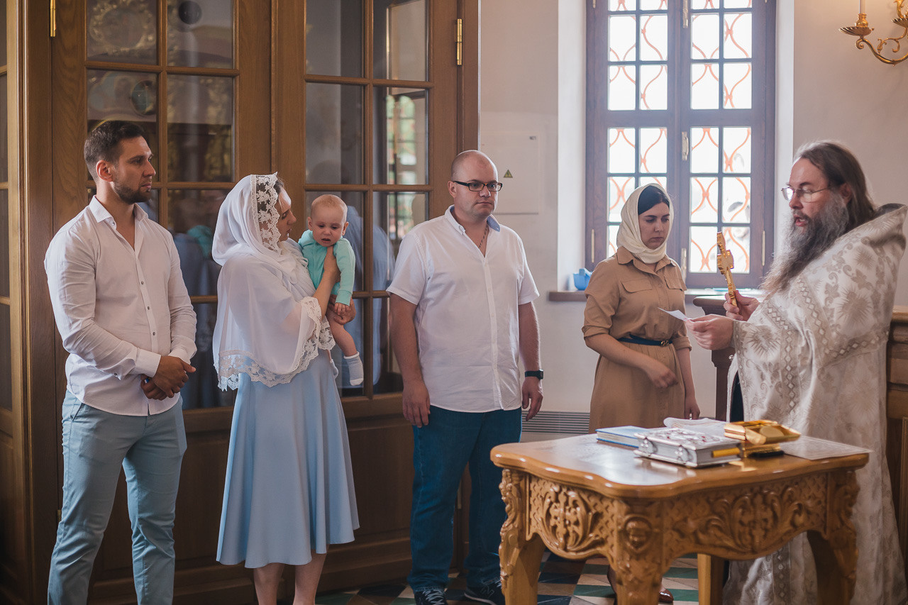 Крещение Дмитрия. Семейный фотограф Николаева Ольга