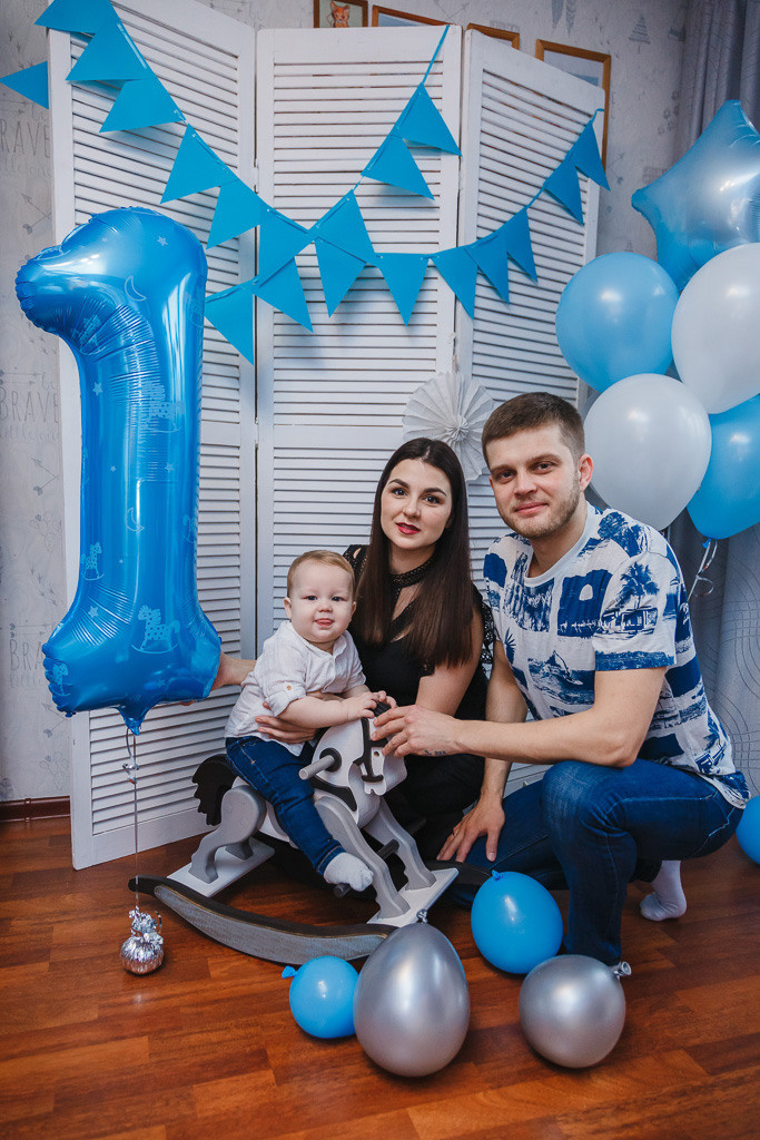 Годовасие Артема. Семейный фотограф Николаева Ольга