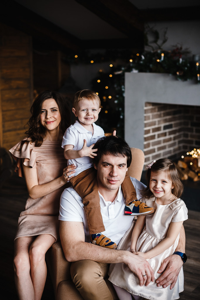 Никита, Карина, Николь и Дэниел. Семейный фотограф Николаева Ольга