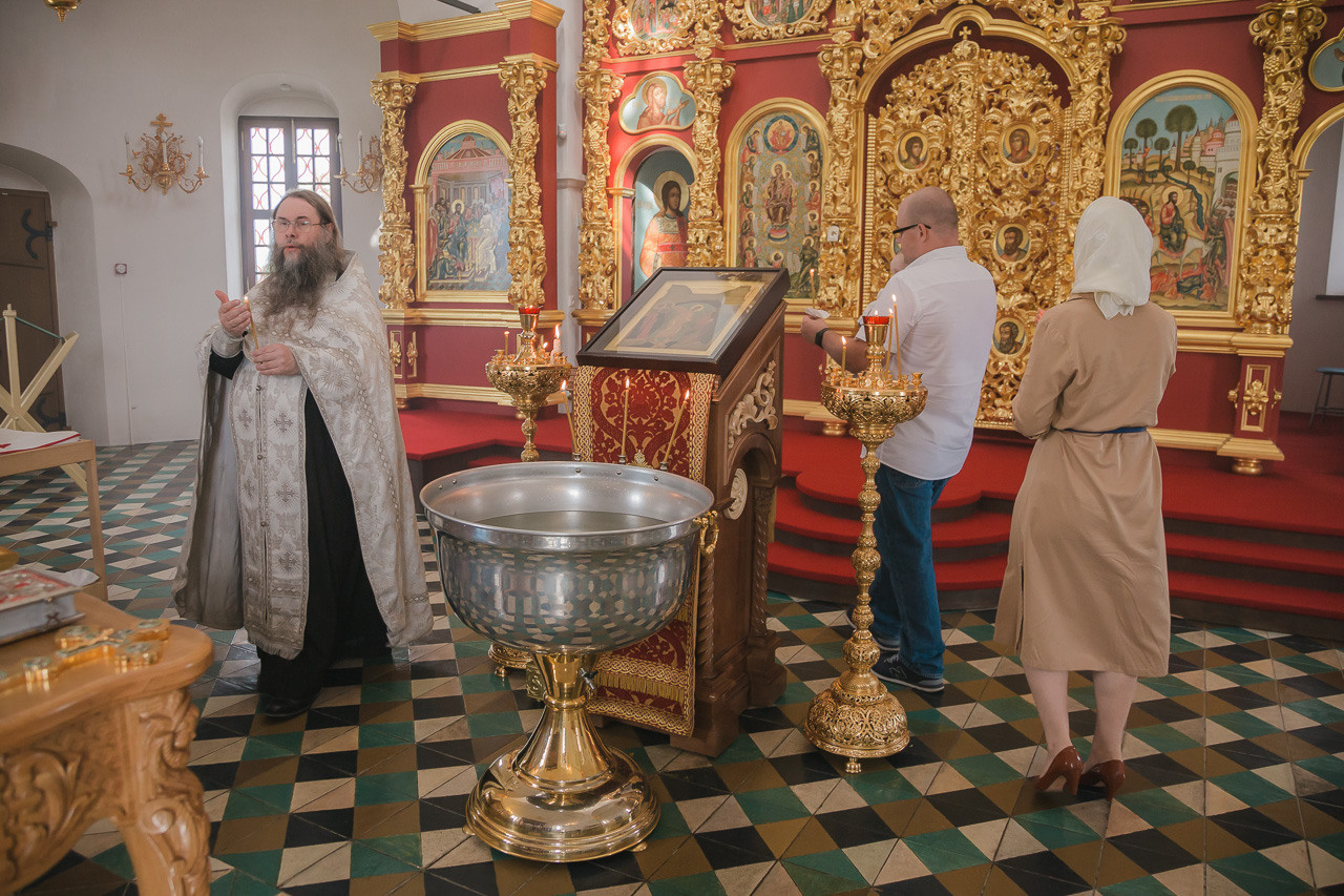 Крещение Дмитрия. Семейный фотограф Николаева Ольга