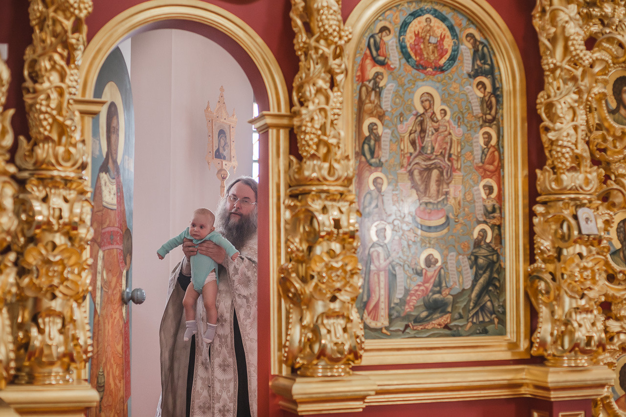 Крещение Дмитрия. Семейный фотограф Николаева Ольга