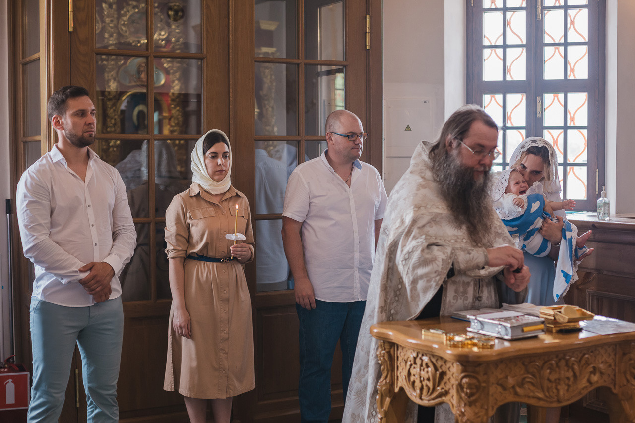 Крещение Дмитрия. Семейный фотограф Николаева Ольга