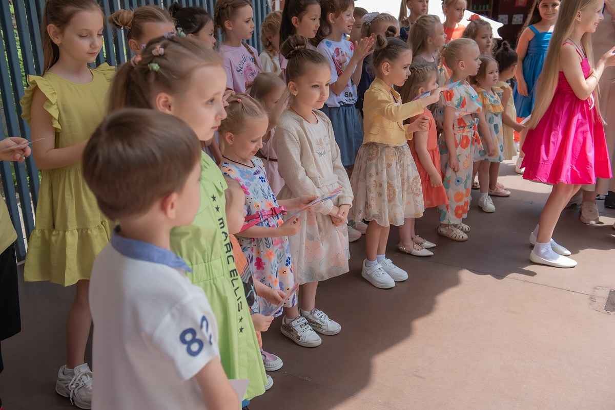 Парк Ривьера дефиле HAPPYkids. Семейный и коммерческий фотограф в Сочи Александр Бодунов