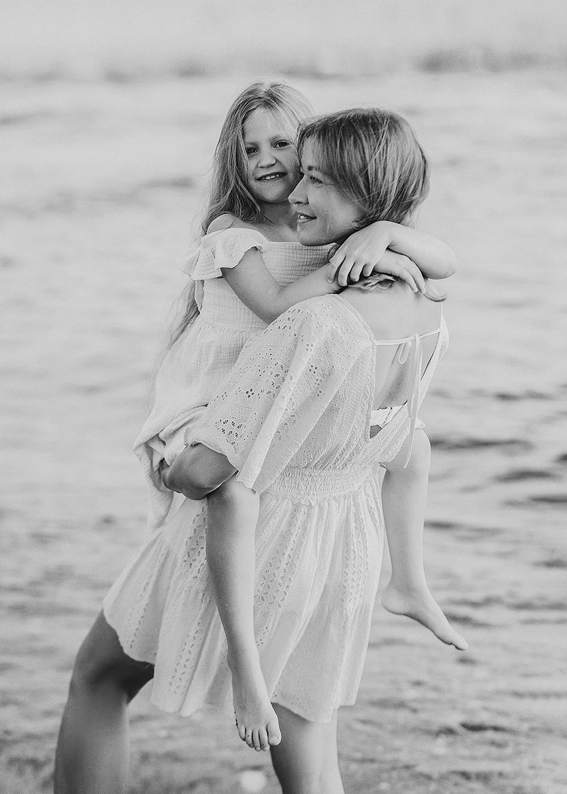 Семейная фотосессия в Сириусе и Адлере. Фотограф в Адлере, Сириусе, Красной Поляне — лавстори, семейные и индивидуальные фотосессии