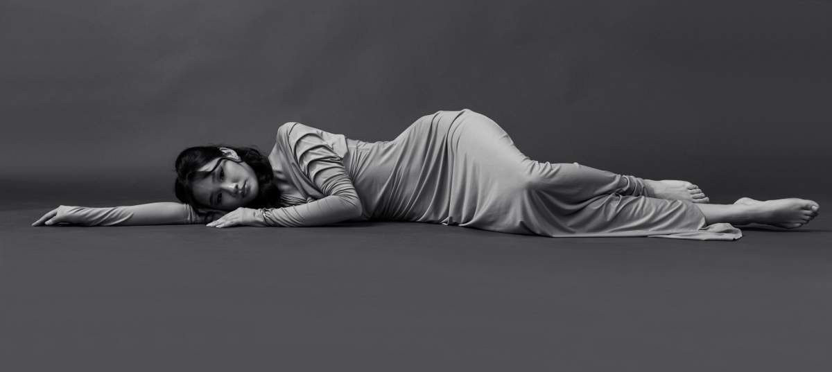 Женский портрет. BWstudio — фотостудия черно-белой фотографии Алматы. Фотограф Алматы. Фотостудия Алматы