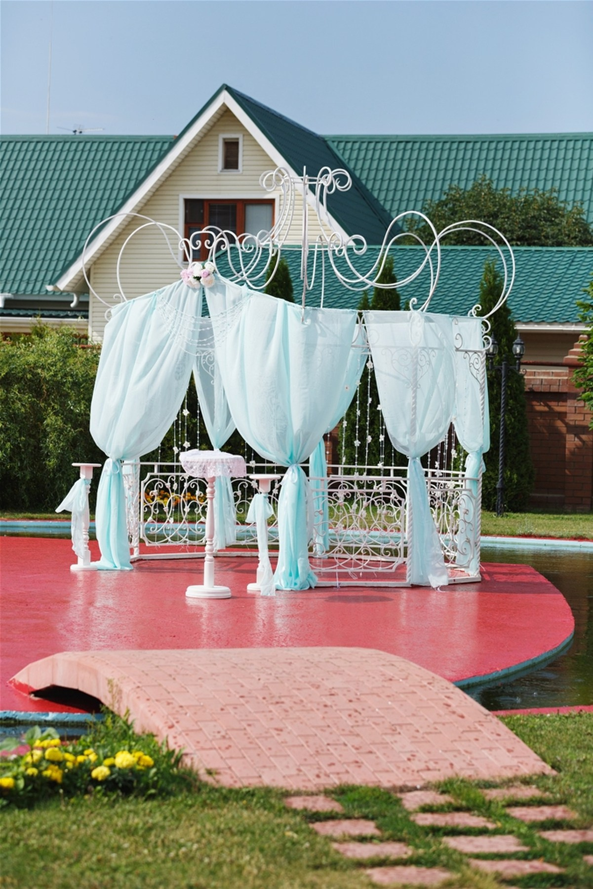 Свадьба в отеле «Фамилия» (Ягодное) | Стильная фотосессия с кабриолетом и яхтой | Фотограф из Тольятти и Самары. Фотограф в Москве, Тольятти, Самаре | Ню, будуар, свадебная съемка, интерьерная съемка | Андрей Демотченко