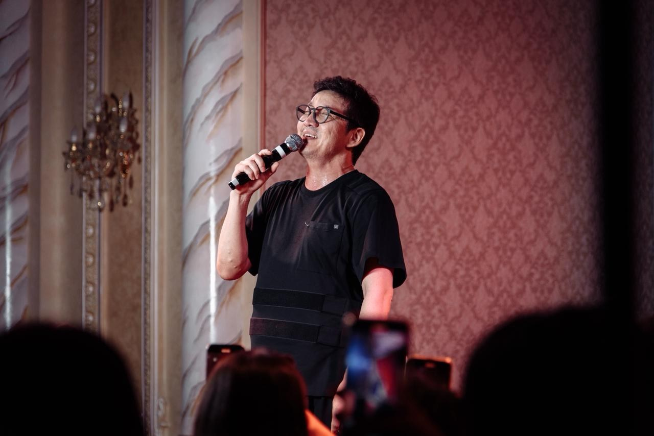 Звезды из эстрады. «QRPhoto»