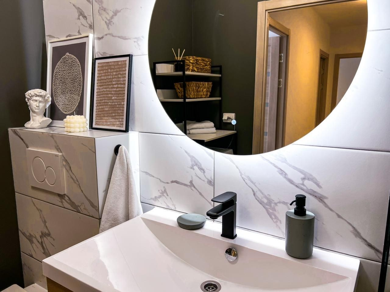 Примеры работ по дизайну ванных нашей студии. Дизайн-интерьера