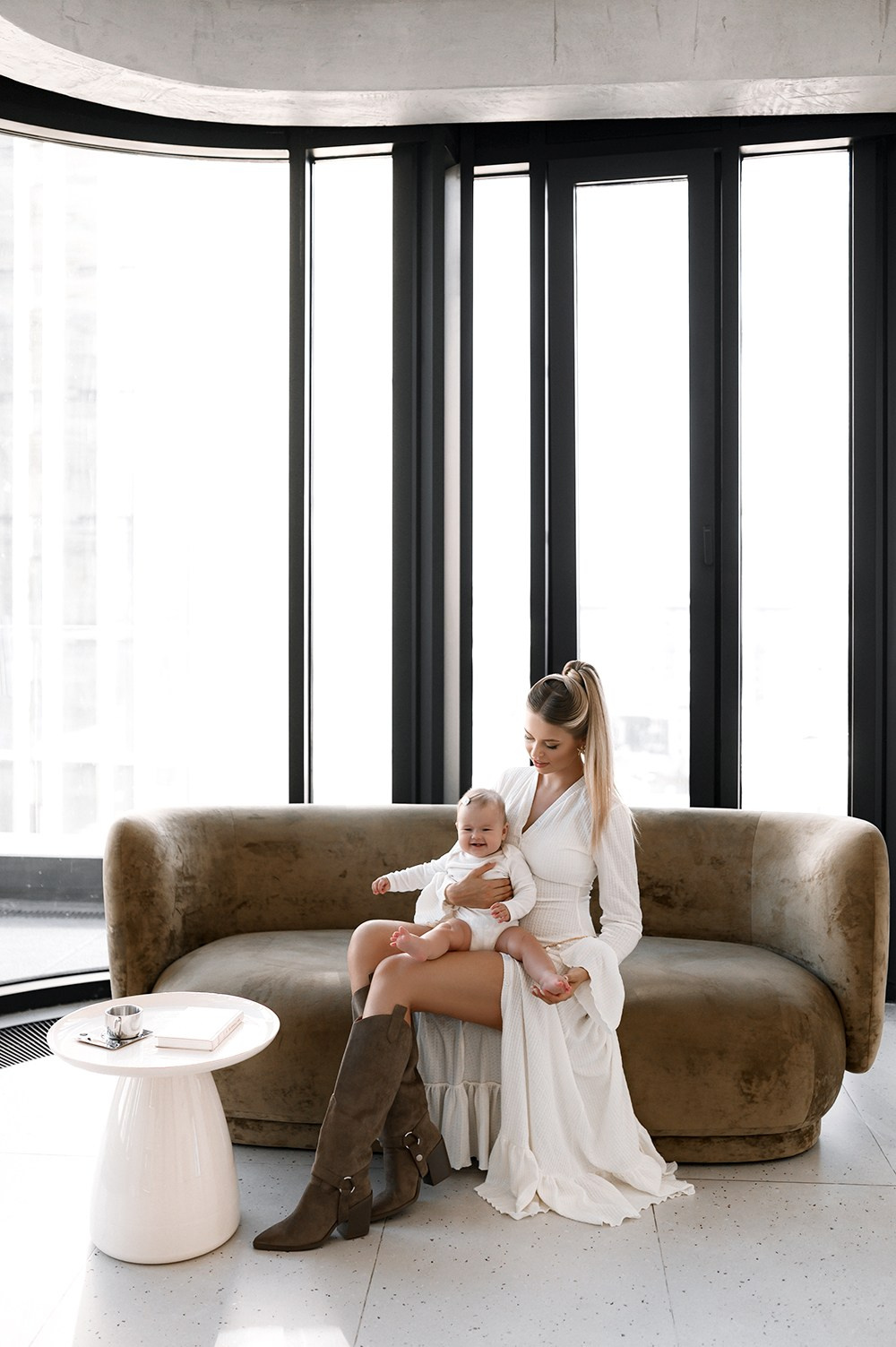 Портфолио со съемок в студиях и с фотопроектов. Женский фотограф в Москве Юлия Любченко