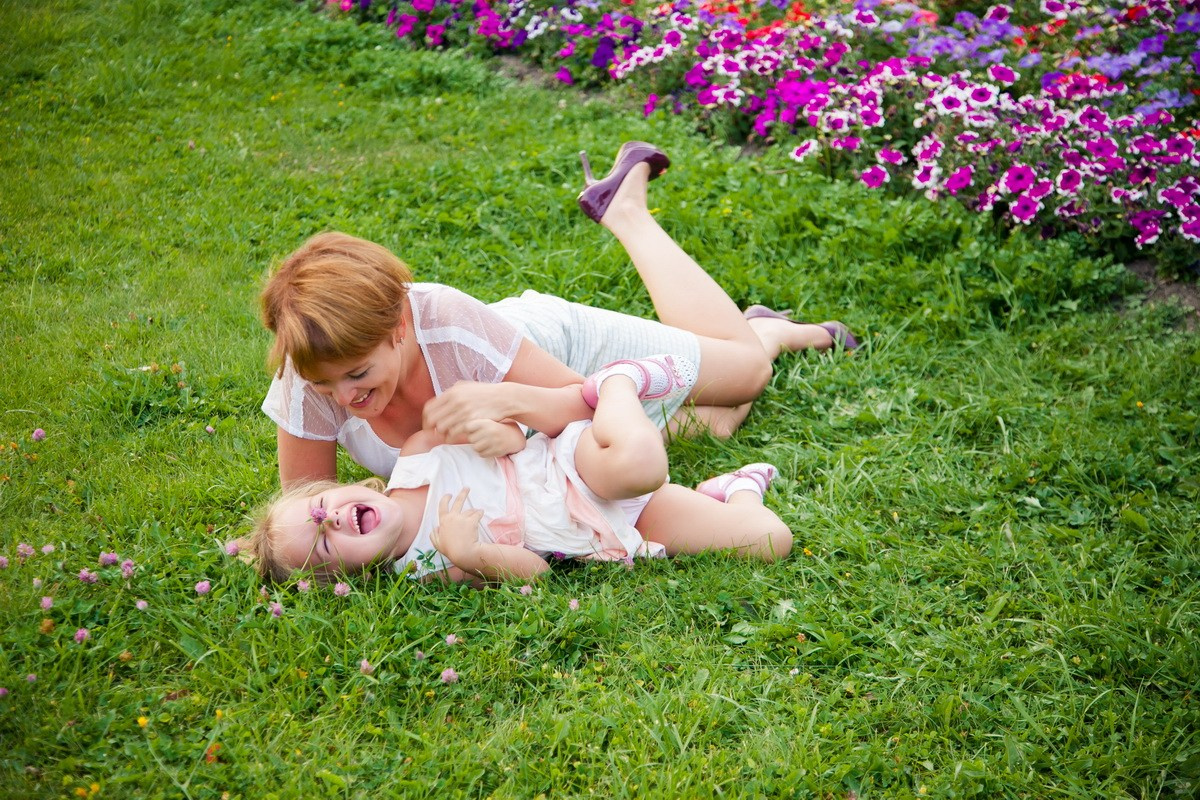 Семейная фотосессия в Петергофе. Фотограф крещение венчание в Петербурге! Помогает подобрать храм и посоветовал душевного батюшку в СПб