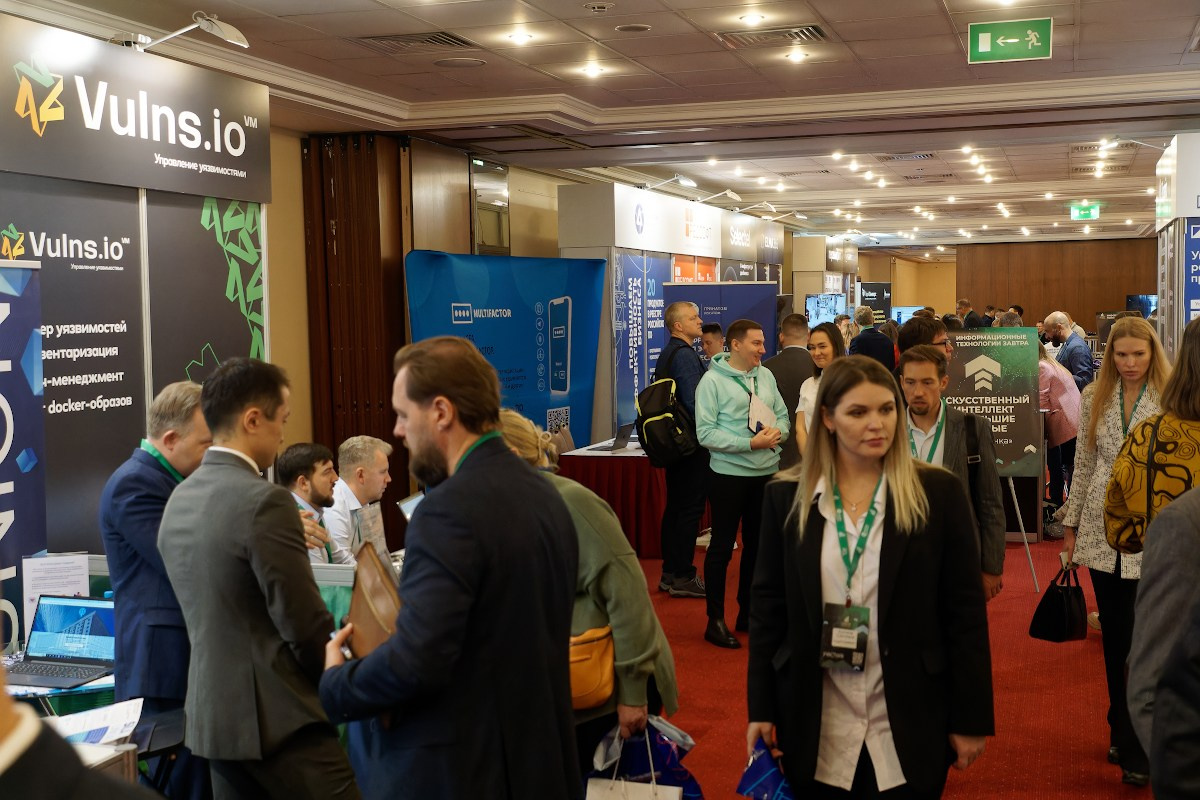 CNEWS FORUM в Radisson Hotel Slavyanskaya. Репортажный фотограф в Москве Артём Соболев