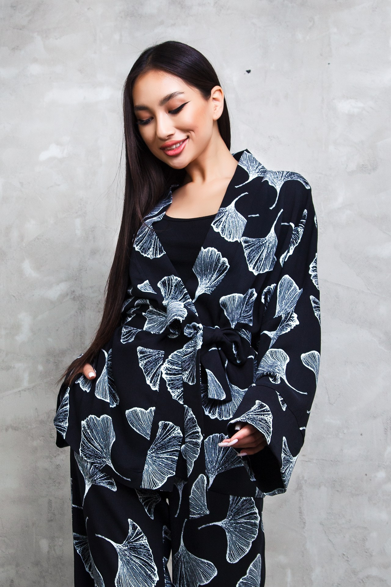 Реклама женской одежды. Натан Супервайзер по Продакшену