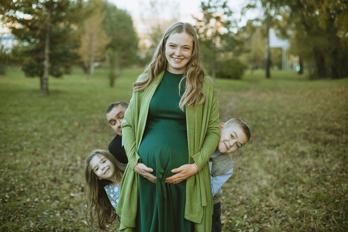 Семья Коровиных ждут малыша. Свадебный, семейный и детский фотограф в г. Абакан респ. Хакасия Любов
