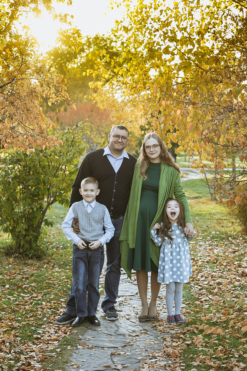 Семья Коровиных ждут малыша. Свадебный, семейный и детский фотограф в г. Абакан респ. Хакасия Любов