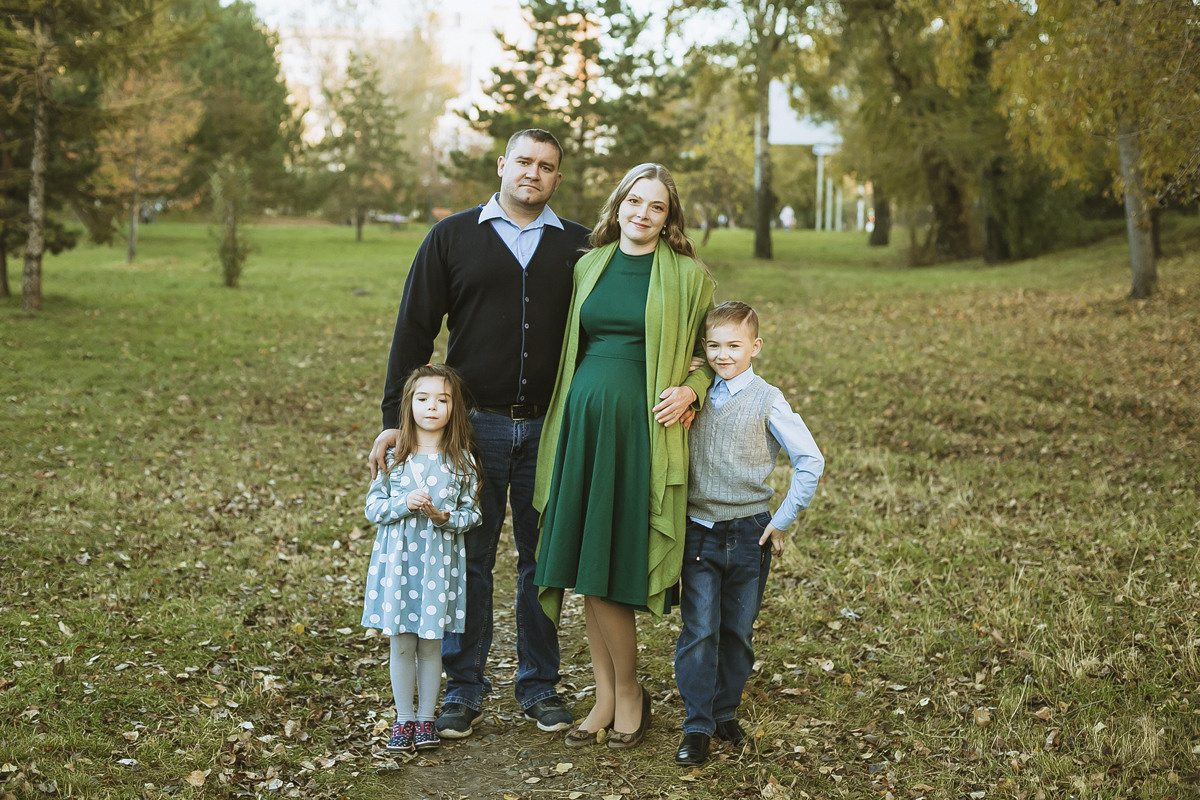 Семья Коровиных ждут малыша. Свадебный, семейный и детский фотограф в г. Абакан респ. Хакасия Любов