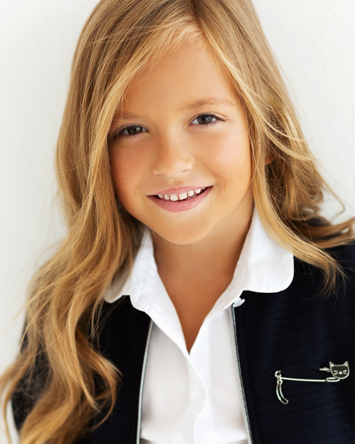 СЪЕМКИ В СТУДИИ. Oksanaseregina.wfolio.pro