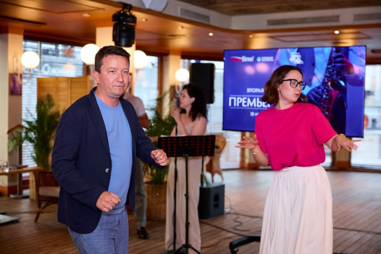 Ведущий на корпоратив Москва Саксофонист недорого топ ведущий. Свадебный ведущий в Москве Саксофон на свадьбу