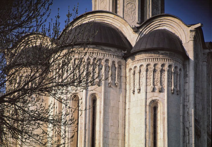 Дмитровский собор, 12 век