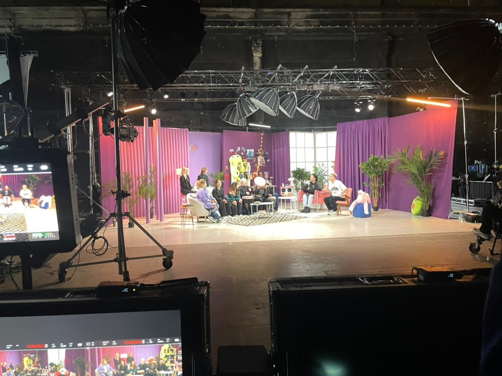 Cover Dance Show. Naya Novikova set designer portfolio