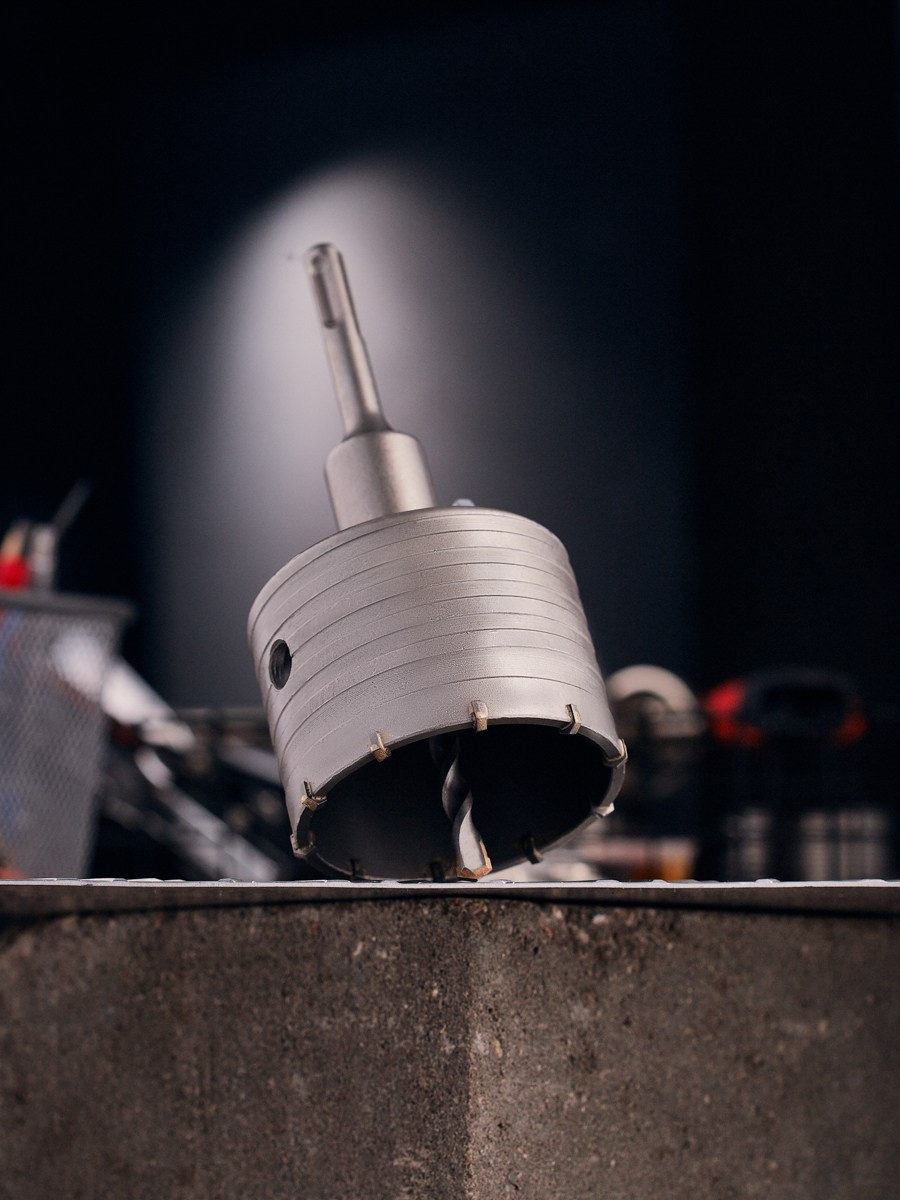 "Профессиональная предметная фотосъемка паяльников для каталога инструментов""Высококачественное изображение паяльника с детальной проработкой корпуса и наконечника""Рекламная съемка паяльников с акцентом на эргономичный дизайн и функциональность""Студийная предметная фотосъемка электрических паяльников с белым фоном""Макрофотография паяльника для интернет-магазина электроинструментов""Коммерческая фотосъемка профессиональных паяльников для маркетинговых материалов""Фотография паяльника с подсветкой для презентаций и технической документации". Имиджевая съемка коронка