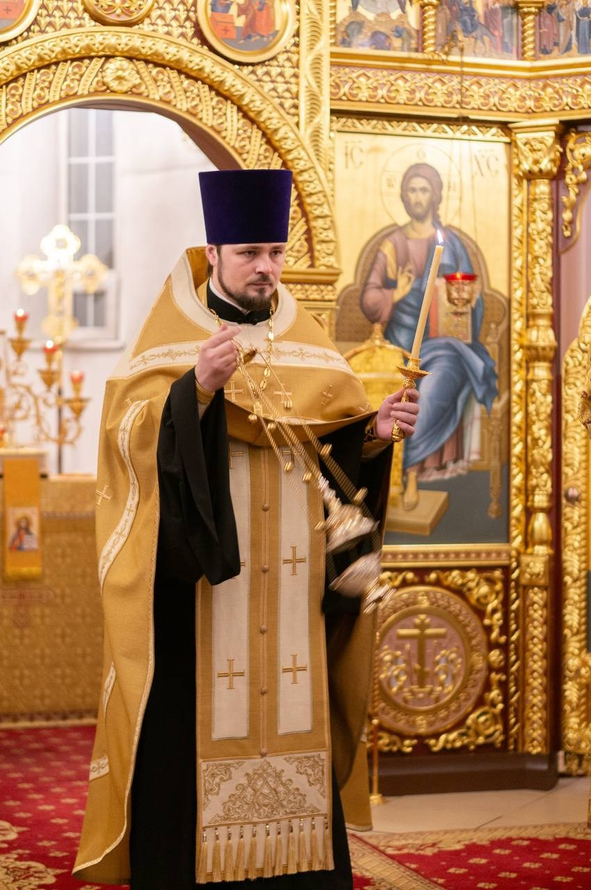 В наш храм доставлен ковчег с частицей мощей Блаженной Матроны Московской. Саратовское Северо-Западное благочиние