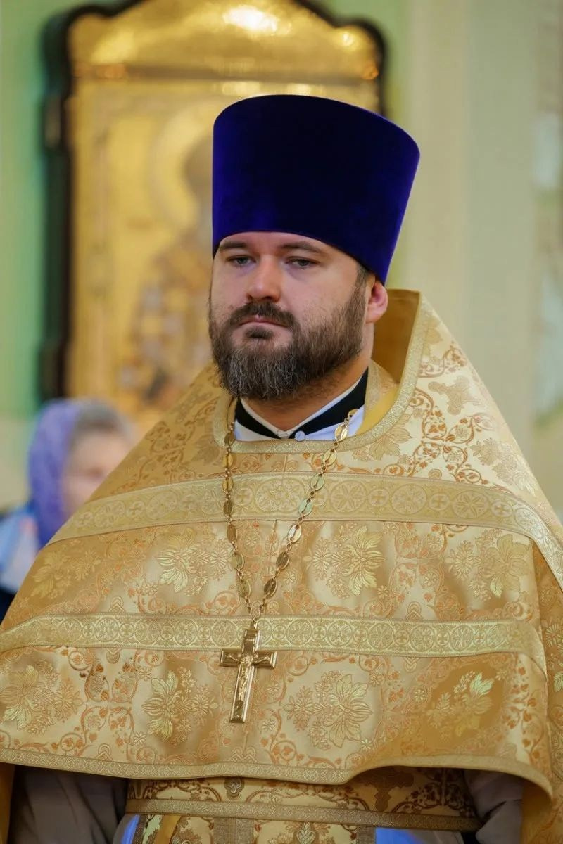 Архиерейское богослужение в Покровском соборе. Георгиевское благочиние