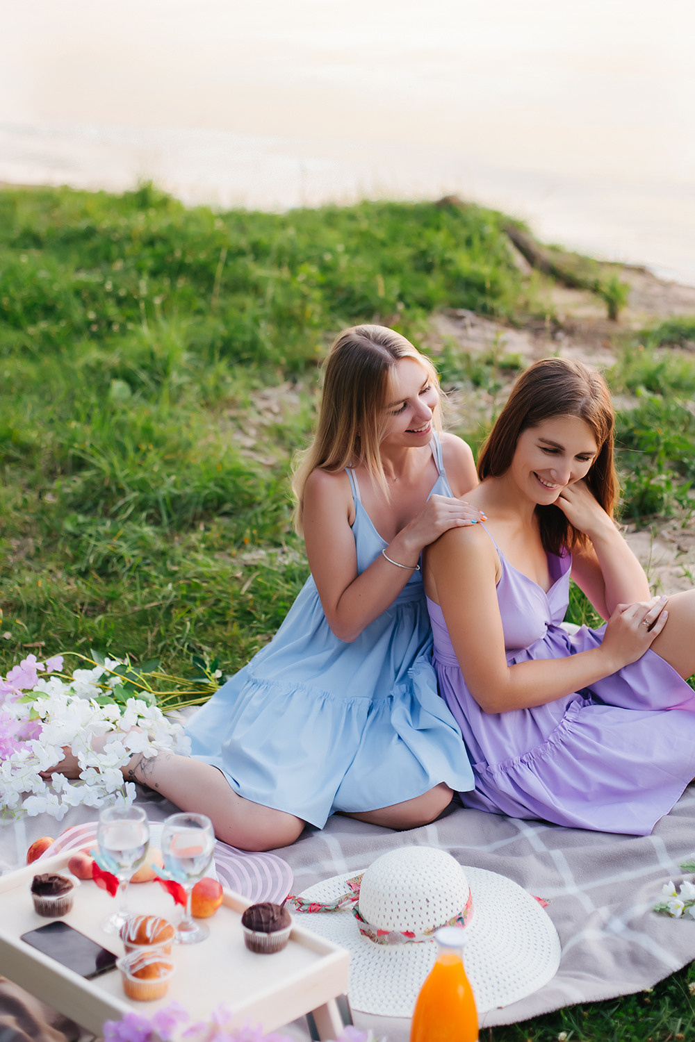 Несколько человек. Фотограф ВИКА МЕДУЗА