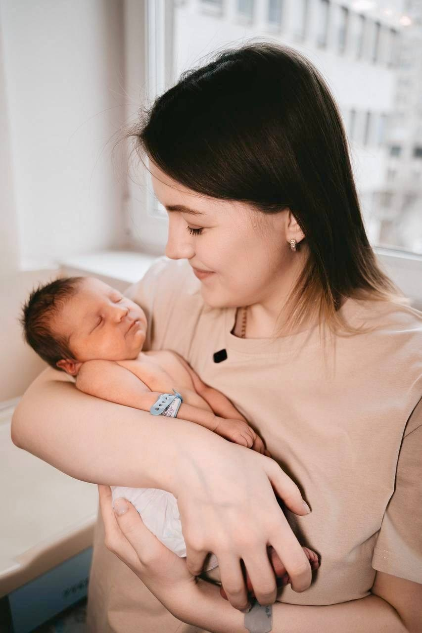 Съемка Fresh — заказать фотосессию новорожденных в первые дни жизни в роддоме или дома. Фотографы на роды в Москве. Фото и видео родов. Фотопроект «Продолжение рода»