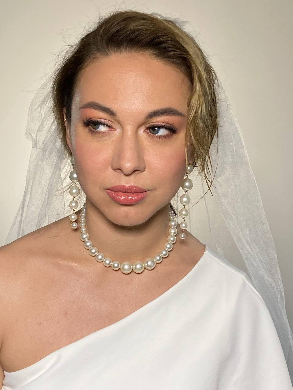 Невеста. Наталья Даньшина — Визажист-Стилист причесок