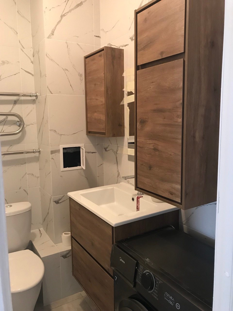 Ванная комната (ул. Генерала Махмута Гареева д. 5). Ремонт санузла, туалета, ванной под ключ в Казани. Укладка плитки