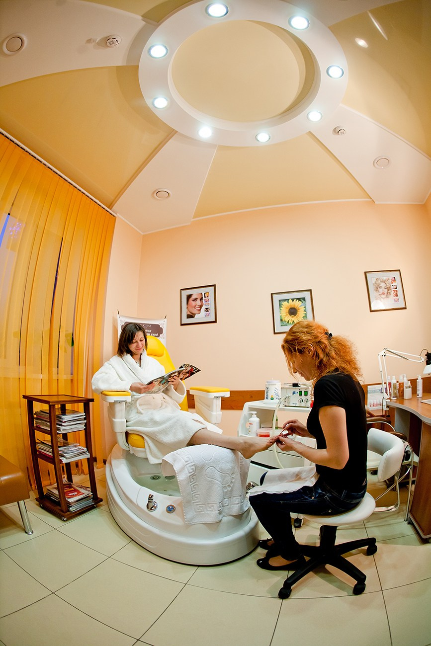 Профессиональная фотосъемка в фитнес зале в Москве и Московской области. Фотостудия в Москве LUXARTPHOTO