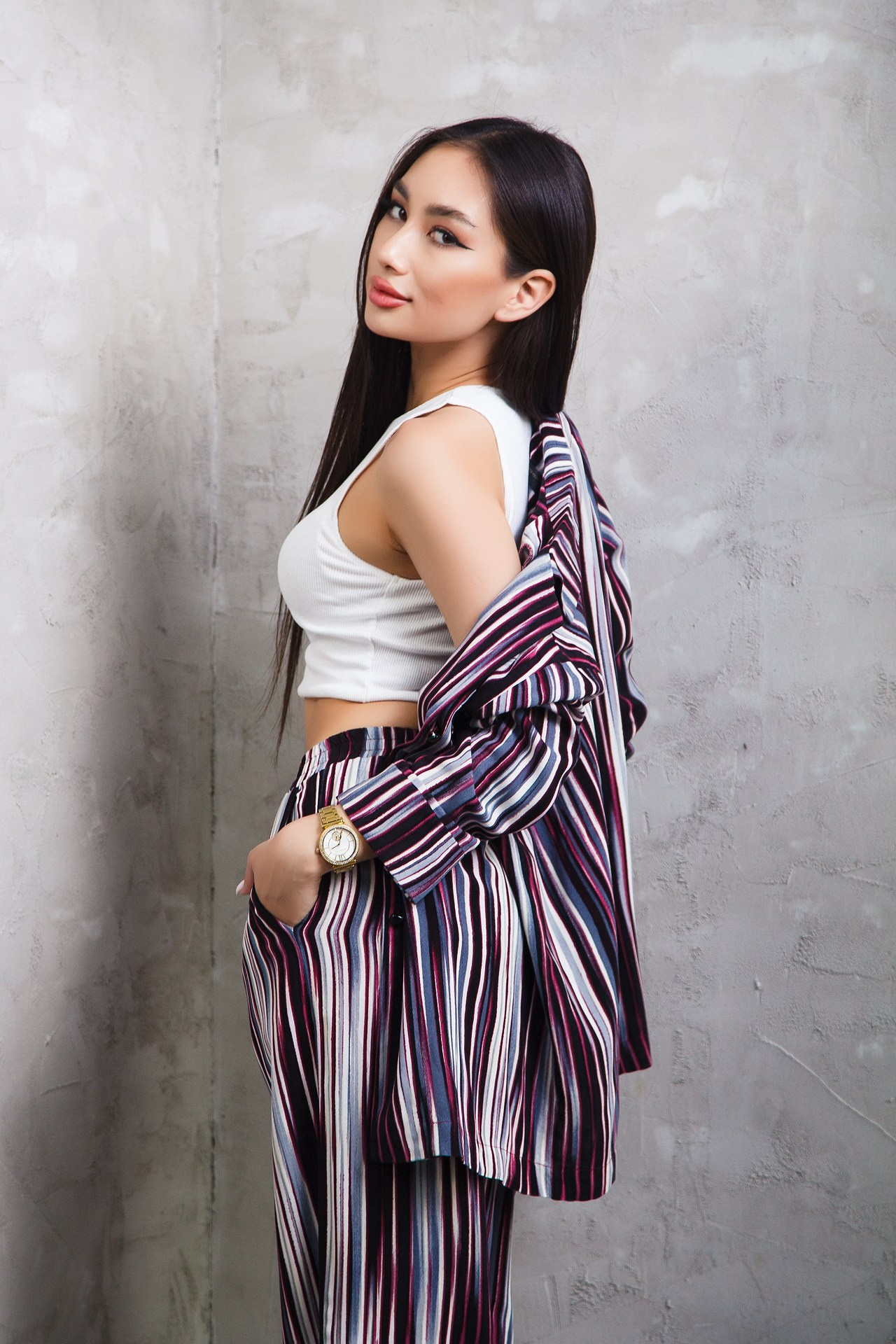 Реклама женской одежды. Натан Супервайзер по Продакшену