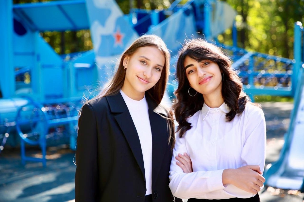 Школьные фотографии. Выпускные альбомы с оживающими фотографиями. Москва, Балашиха