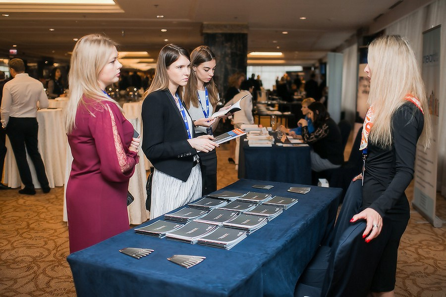 Фотоъемка выставки-конференция Intax expo. Репортажный фотограф Борис Геер