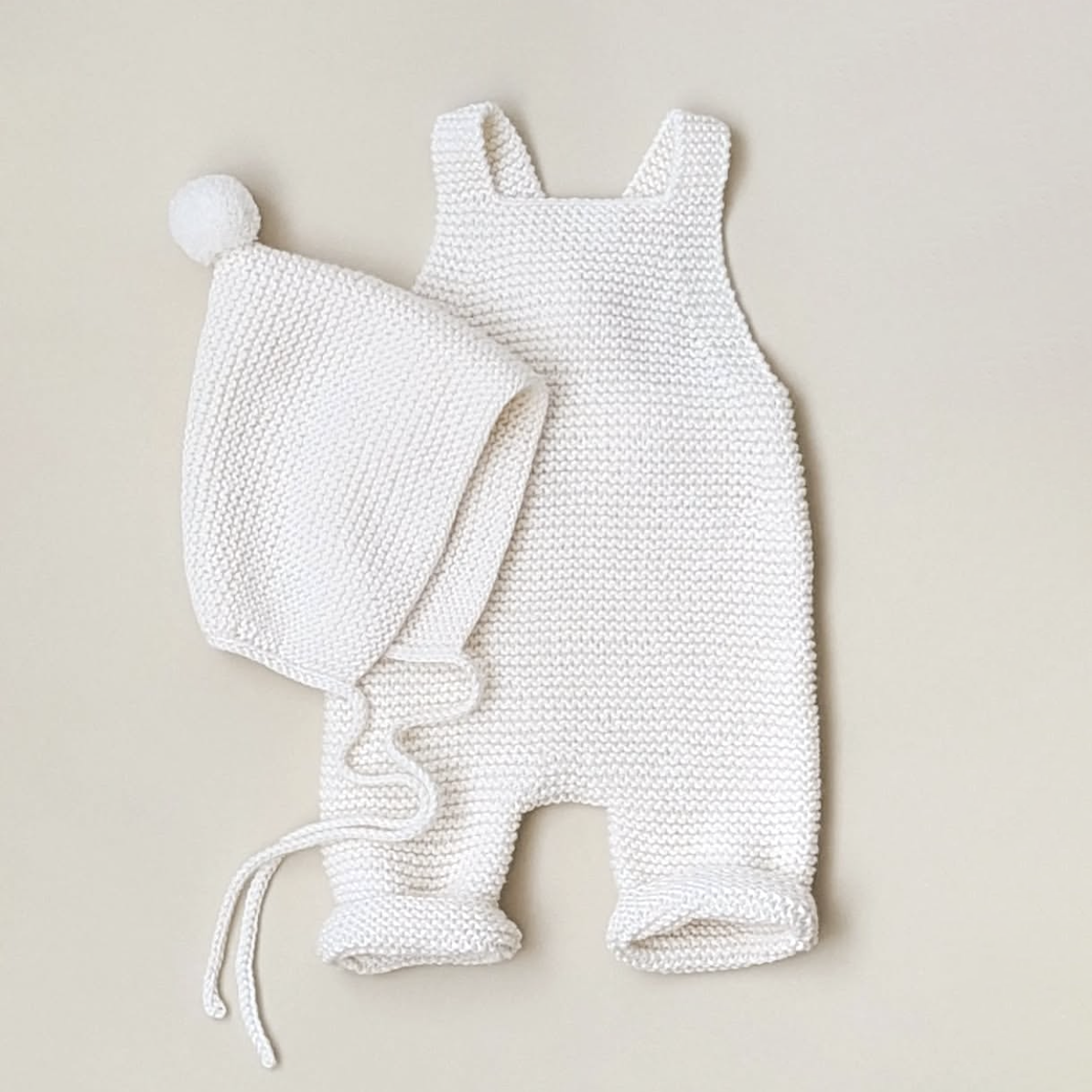 Костюмы для мальчиков 3х месяцев. Фотограф новорожденных Москва. Ньюборн фотограф Москва