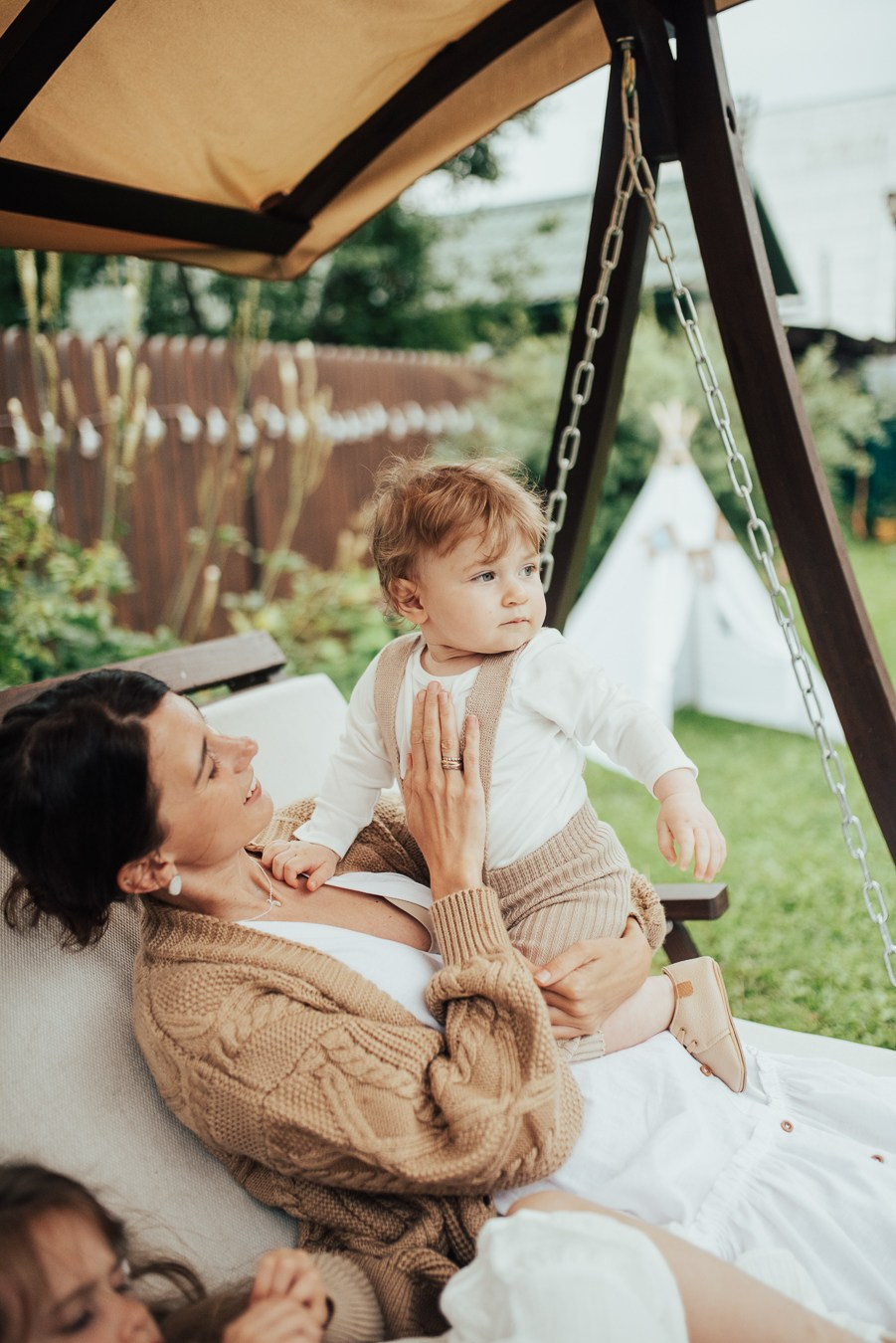 Годик | на даче