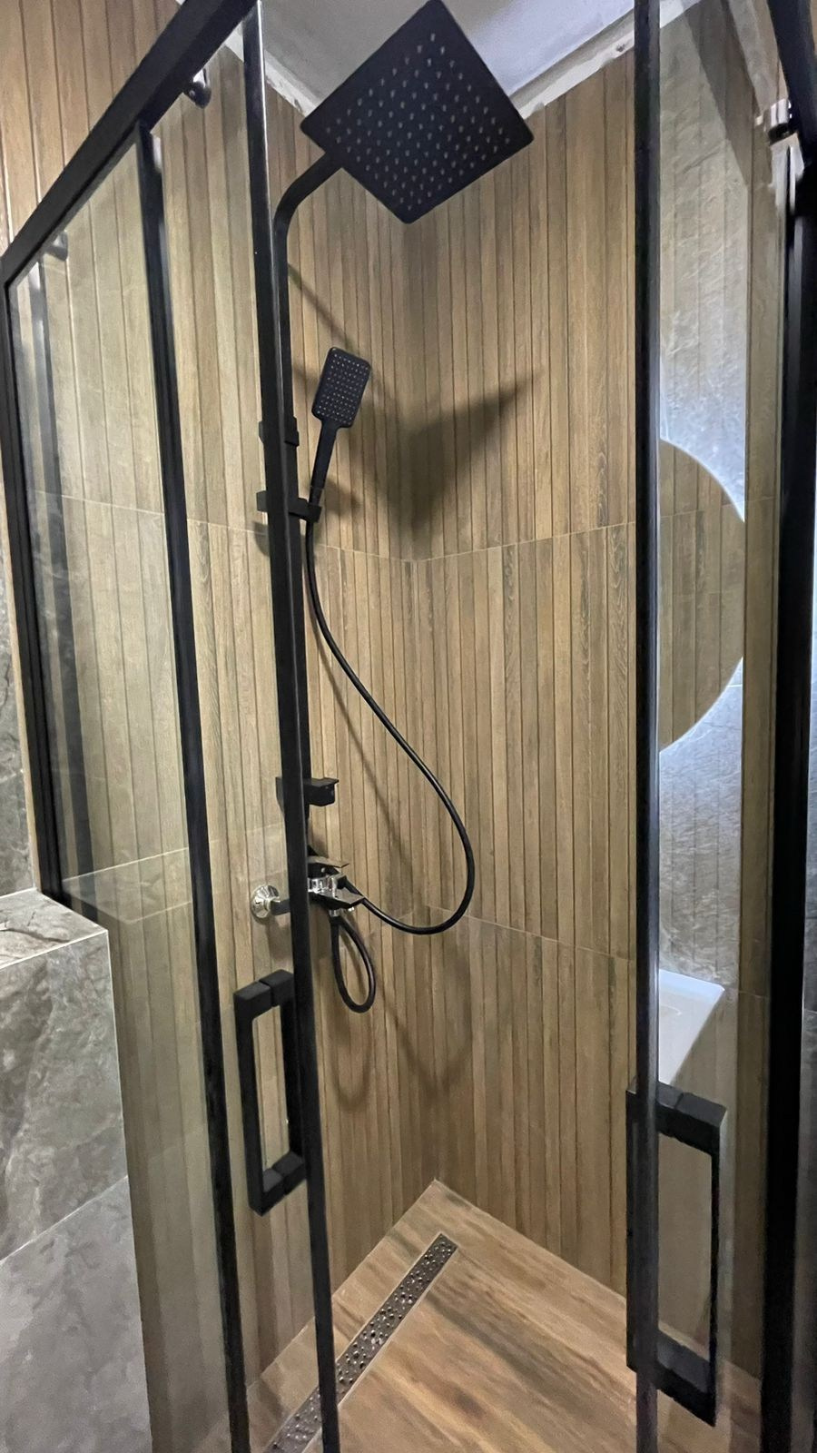 Примеры работ по дизайну ванных нашей студии. Дизайн-интерьера