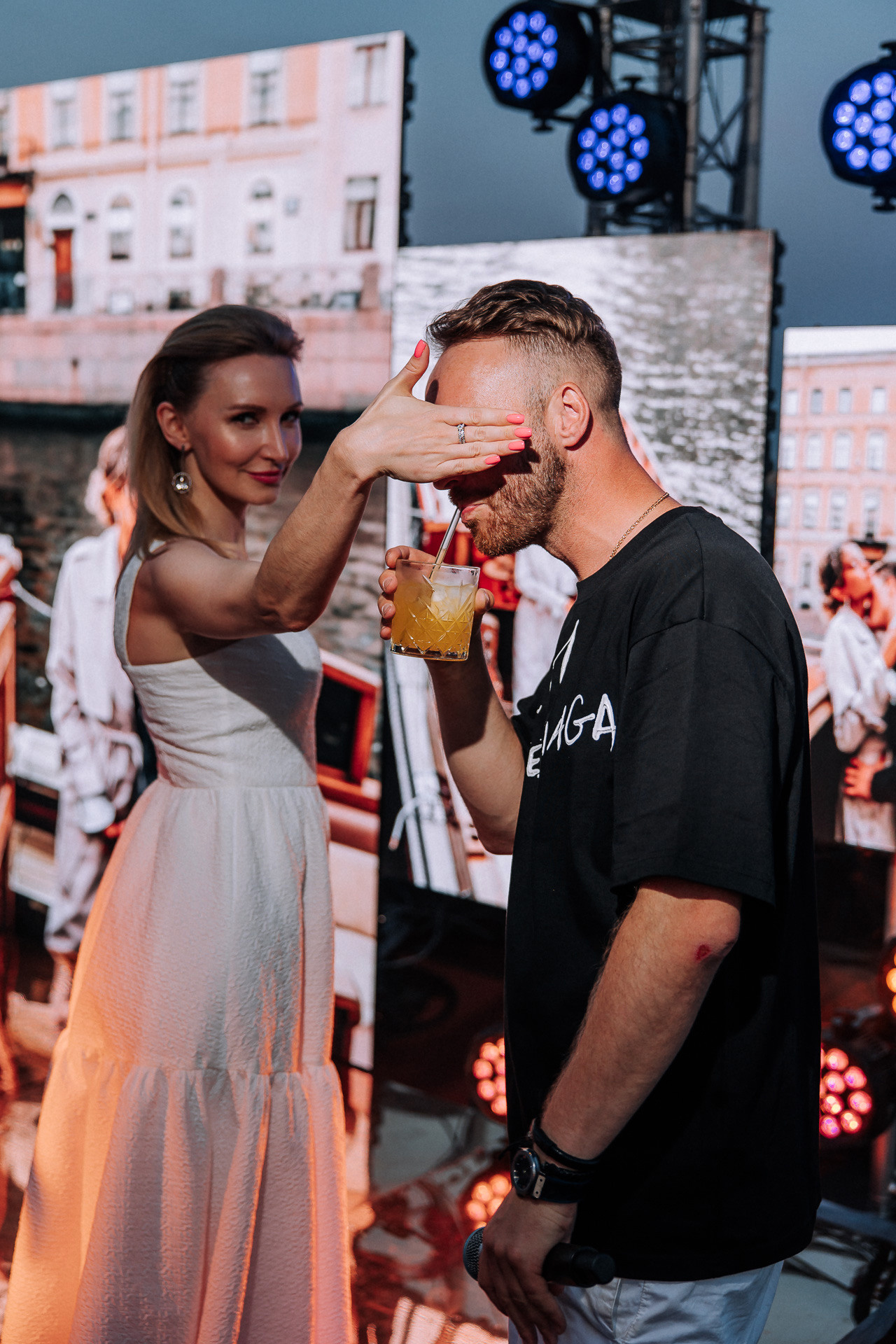 Фотовыставка Черновой на крыше. Свадебный фотограф Минск РБ