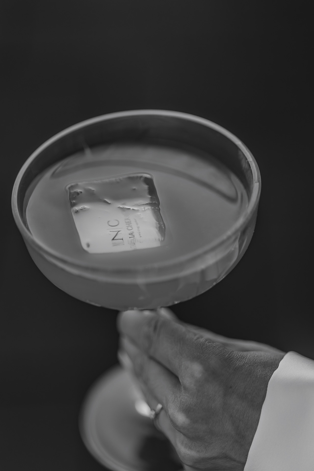 Фотовыставка Черновой на крыше. Свадебный фотограф Минск РБ