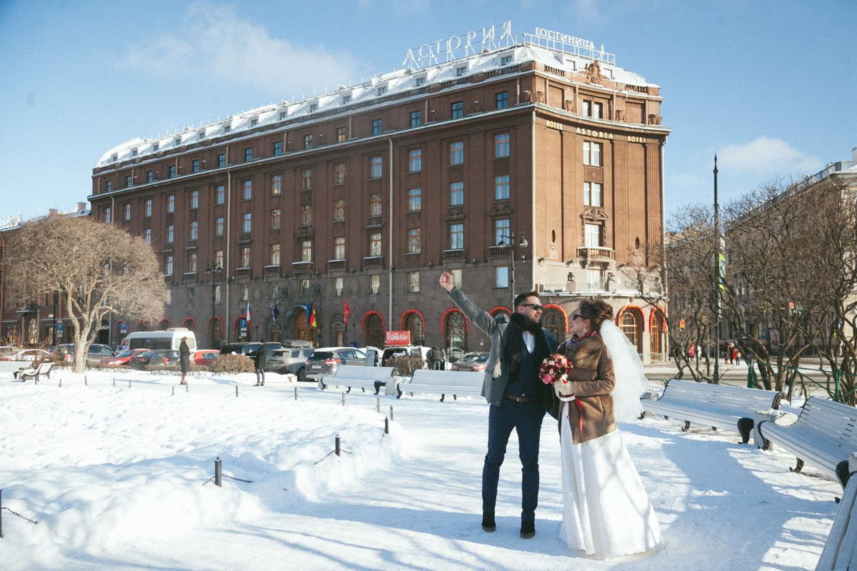 Зимняя свадебная фотосъемка в Санкт-Петербурге. Фотограф крещение венчание в Петербурге! Помогает подобрать храм и посоветовал душевного батюшку в СПб