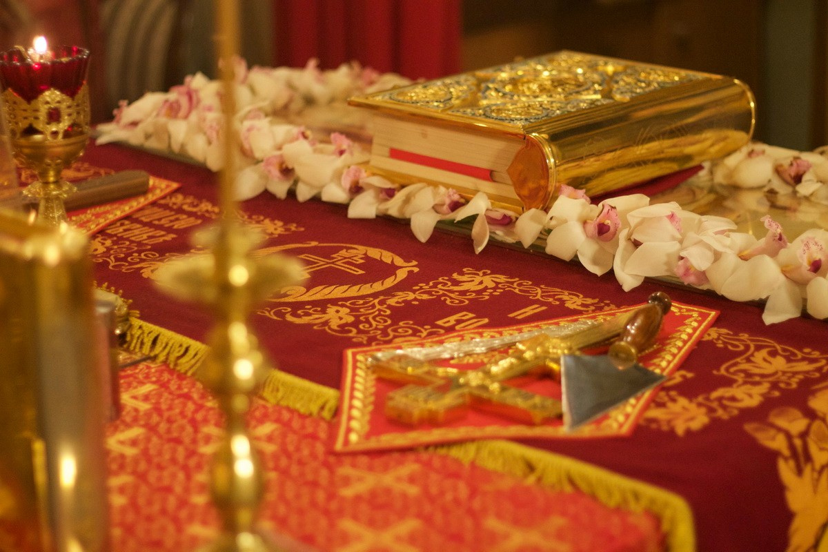 Пасха в Храме Успения Пресвятой Богородицы в Путинках (2 мая 2021 г.). Фотограф Наталья Угрюмова, г. Москва