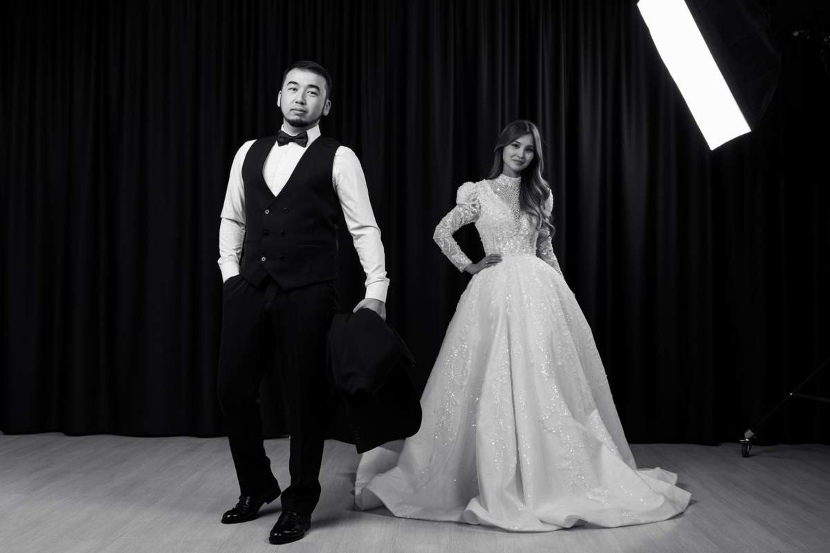 Свадебная. BWstudio — фотостудия черно-белой фотографии Алматы. Фотограф Алматы. Фотостудия Алматы